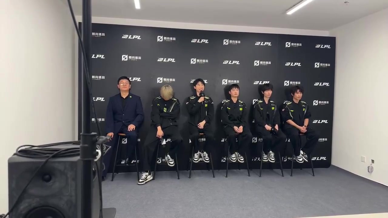 你不是说嗑翔松没有报应吗？Doinb：本来想赢了去嘲讽 可惜没有